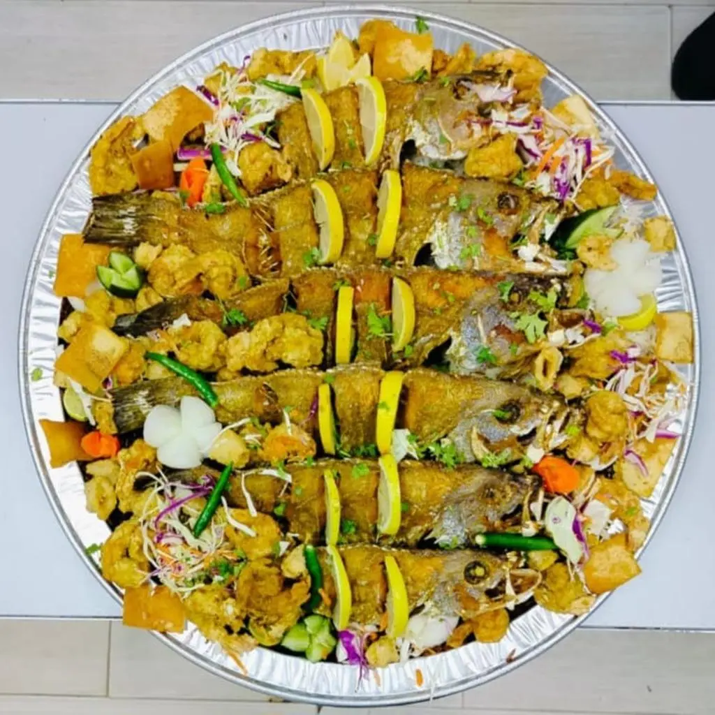 طبق اللمة